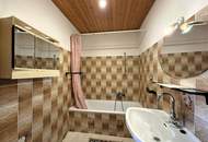 Charmante 2-Zimmer-ETW mit Loggia und Carport, günstige BK