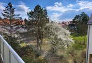 Unbefristete 4-Zimmer-Wohnung mit Balkon UND Terrasse!