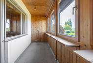 Mehrgenerationenhaus | vier Grundstücke, ca. 2.117 m² Grund, Pool, Sauna, zwei Garagen & großer Garten im Wienerwald