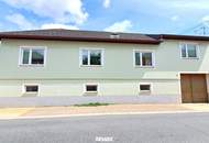 Vierkanthof mit uneinsichtigem Innenhof und 2 großen Stadeln