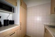 Nähe Laubeplatz und Quellenstraße *** Garconniere im 1. Stockwerk *** Haus in Sanierung