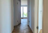 4 Zimmer-Penthouse mit 5 großen Terrassen in familienfreundlicher & naturnaher Umgebung