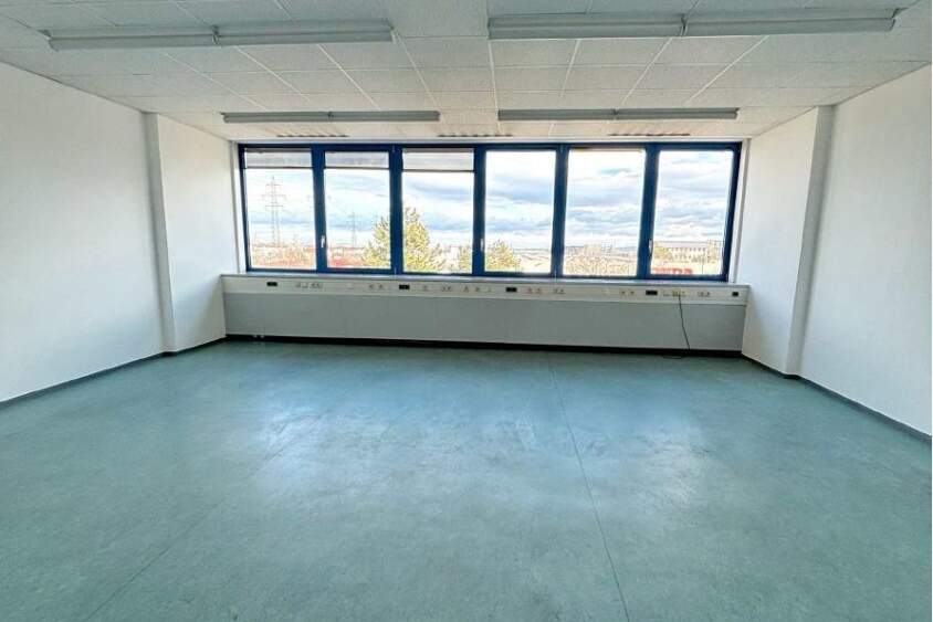 Wiener Neudorf! 63qm Bürofläche - Provisionsfrei!, Gewerbeobjekt-miete, 865,20,€, 2351 Mödling