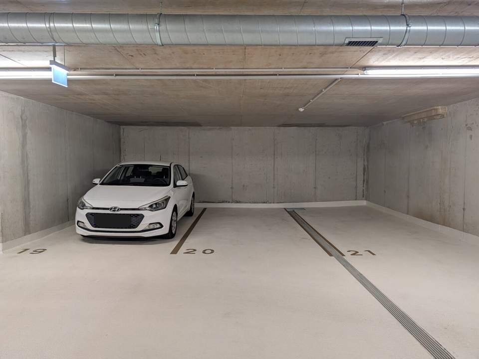 Neubau Tiefgaragenstellplatz nahe Bahnhof Floridsdorf – ideal für Pendler