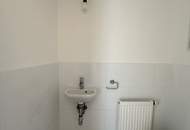 Sonnendeck-Terrasse im Innenhof, schön aufgeteilte 2-Zimmer Neubauwohnung