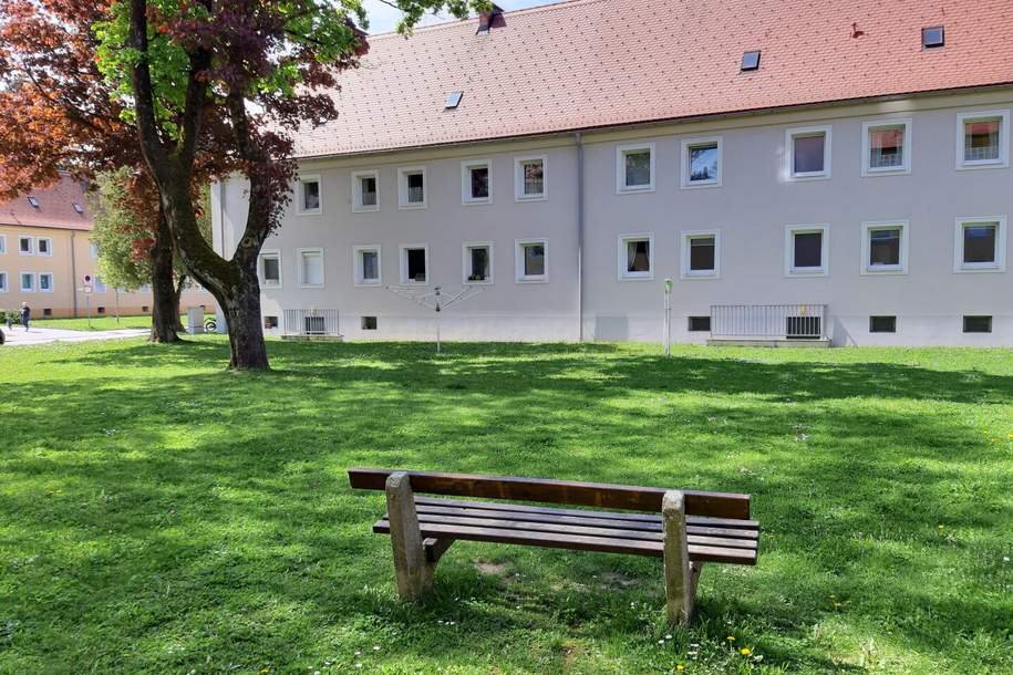 Erstbezug nach Sanierung: helle 4-Zimmer-Wohnung im obersten Stockwerk mit moderner Atmosphäre, kurzen Wegen und hervorragender Infrastruktur in Steyr-Münichholz!, Wohnung-miete, 734,68,€, 4400 Steyr(Stadt)