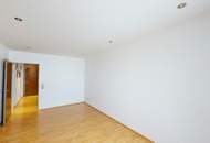 Charmante 3-Zimmer-Loggia-Wohnung nahe der De-la-Salle-Schule