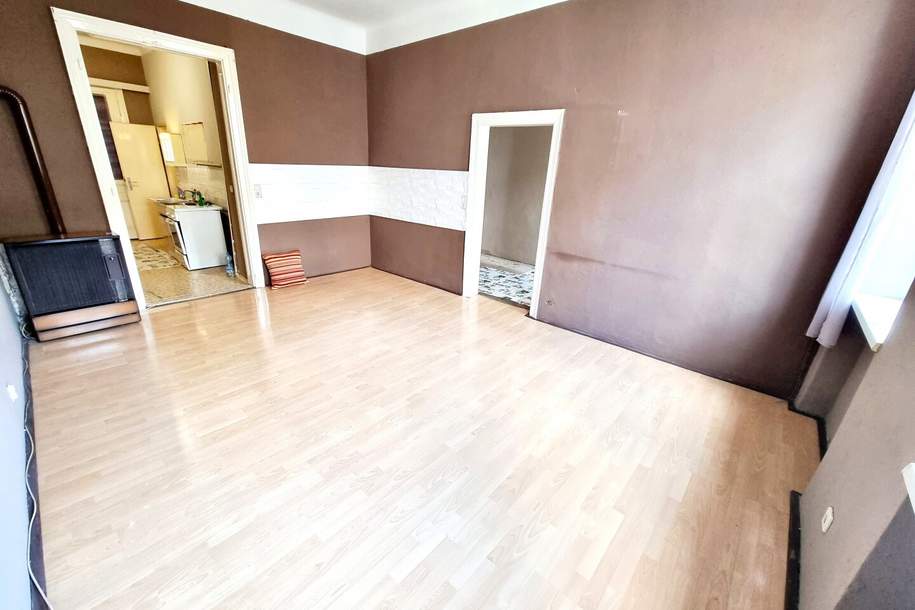 Ein kleiner Altbau mit großem Zukunftsplan! Sanierungsbedürftige Altbauwohnung mit toller Raumaufteilung + Traumhaft schönes Haus + Perfekte Infrastruktur und Anbindung! Jetzt zugreifen!, Wohnung-kauf, 219.000,€, 1200 Wien 22., Donaustadt