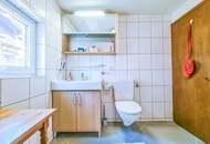 Vielseitiges 3-Parteienhaus in zentraler Ruhelage von Seefeld – ideal für Eigennutzer & Investoren!