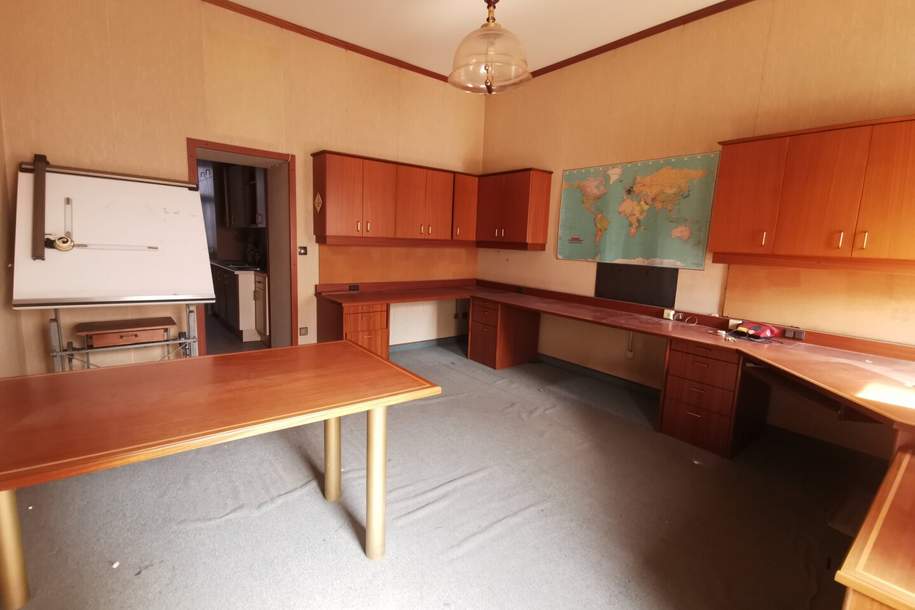 Renovieren/sanieren, einziehen. 1 große Einraumwohnung. Küche mit viel Platz. Werkstatt im Hoftrakt + Souterrain separat oder zusammen zu erwerben., Wohnung-kauf, 117.000,€, 1100 Wien 10., Favoriten