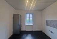 LEISTBARES LANDHAUS MIT TRAUMHAFTEM GARTEN IN BELIEBTER WOHNLAGE VON GEMEINLEBARN MIT DIREKTEM BAHNANSCHLUSS