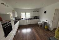 STILVOLLES WOHNEN MIT GROßEM TRAUMGARTEN IN RUHIGER LAGE VON HERZOGENBURG