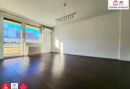 Sonnendurchflutete 3-Zimmer-Wohnung mit großer Loggia, Ost-West-Ausrichtung & guter Anbindung