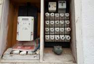 Bauernhaus mit Nebengebäude im Pinkatal