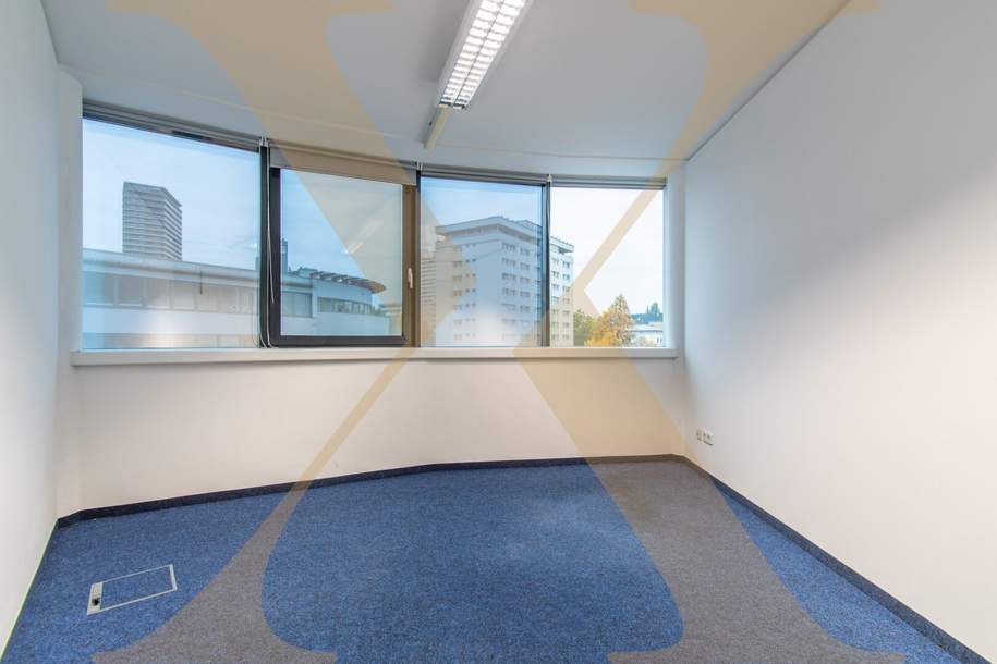 Attraktive Bürofläche mit idealer Verkehrsanbindung in Urfahr zu vermieten!, Gewerbeobjekt-miete, 2.234,92,€, 4040 Linz(Stadt)
