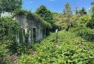 "Grundstück mit erhaltungswürdigem Gebäude!"