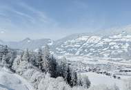„Naturnah. Weitblickend. Vielseitig. – unverbaubares Grundstück mit Raum für Wohnvisionen im Zillertal“