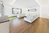 Sehr großer Bungalow mit 2 Terrassen, Keller, Dachausbaureserve, Garage mit 2 Stellplätzen