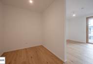 ruhiger Rückzugsort inmitten der Stadt - perfekt öffentlich angebunden! 2 Zimmer Erstbezug mit Loggia - ab sofort!