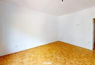 Zentral begehbare Wohnung mit hofseitiger Loggia in ruhiger Gersthofer Lage!