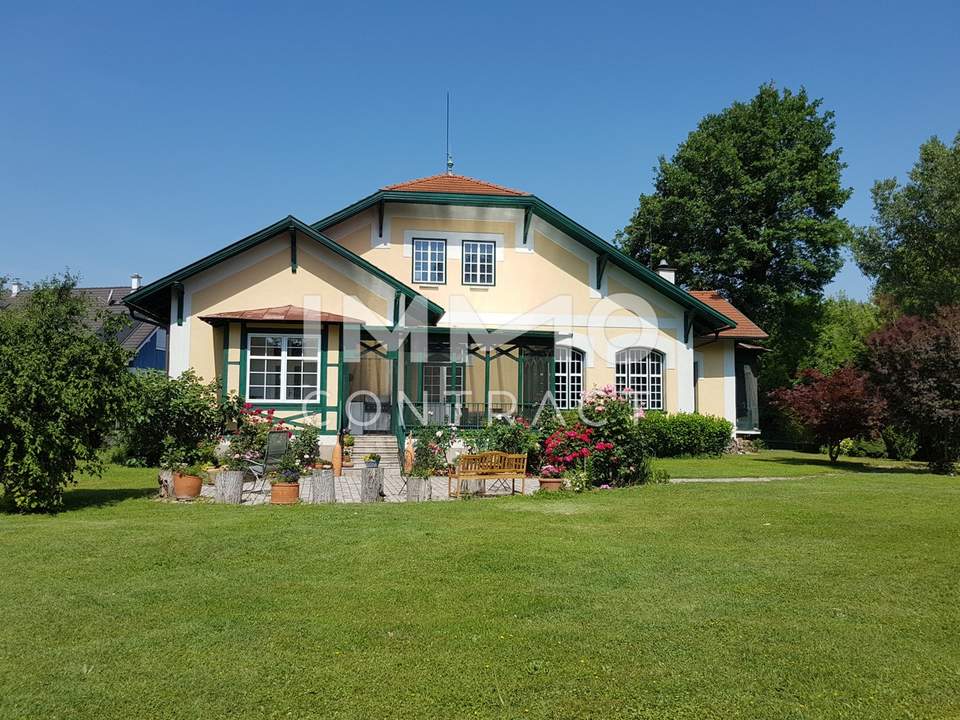 Traumvilla 30 min. von Wien: 2.000 m² Grundstück - luxuriöser Wohnkomfort & idyllische Naturkulisse