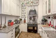 Provisionsfrei: Traumhaftes Stadthaus mit Garten in Gersthofer Bestlage!