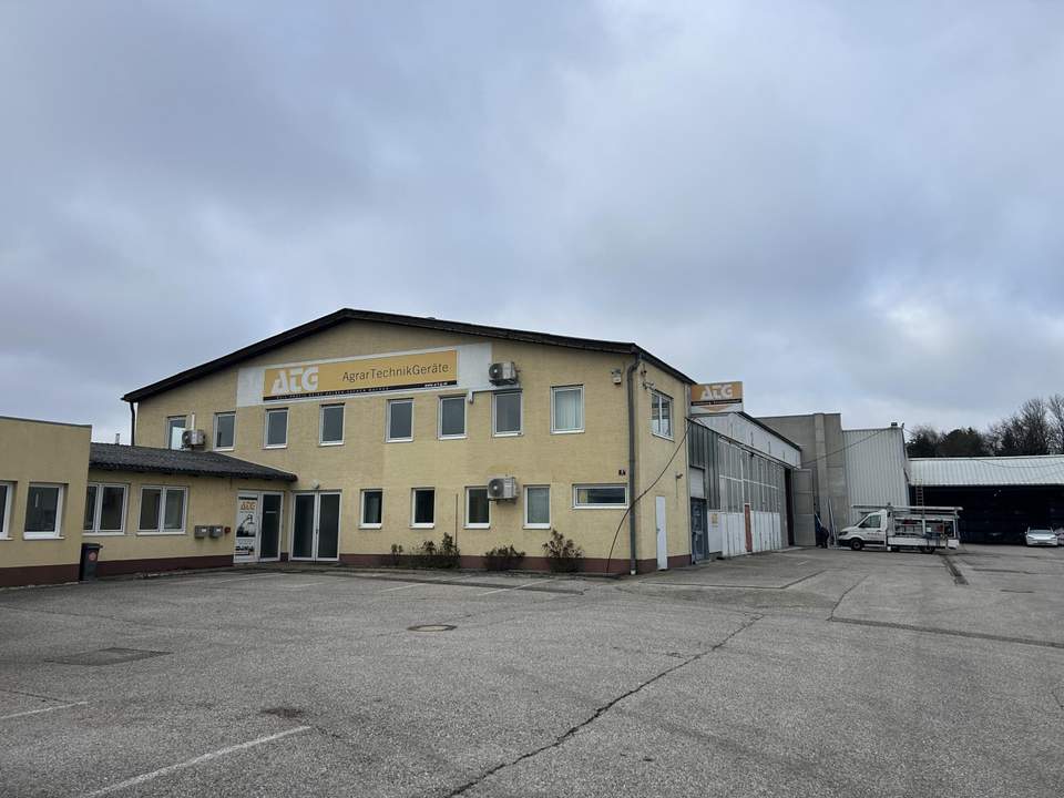 Produktions- und Lagerhalle mit Büro &amp; Freiflächen in Hörsching zu vermieten B WIDMUNG !!