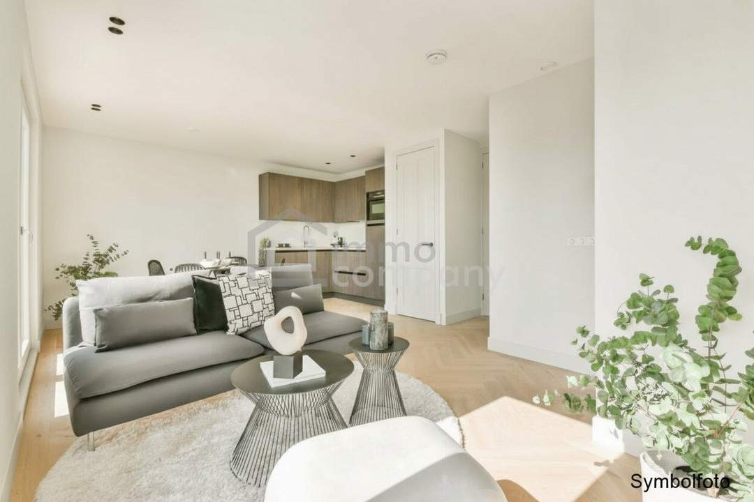 BADEN: 2-ZIMMER WOHNUNG | BALKON | ZENTRALE LAGE | PROJEKTSTART