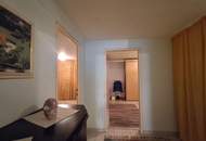 ''Komfortabel ausgestatteter Bungalow mit parkähnlichem Garten''