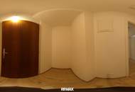 Trendig-sanierte 2,5-Zimmer-Wohnung mit Balkon in zentraler Lage