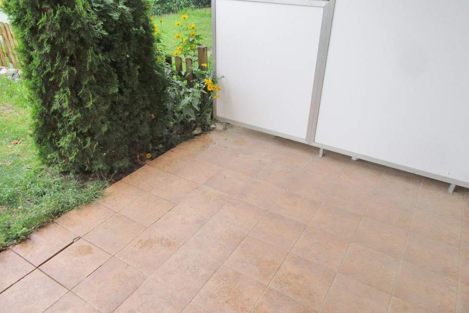 GARTENWOHNUNG - HELLES 2 ZIMMER APARTMENT, Wohnung-miete, 635,00,€, 2130 Mistelbach