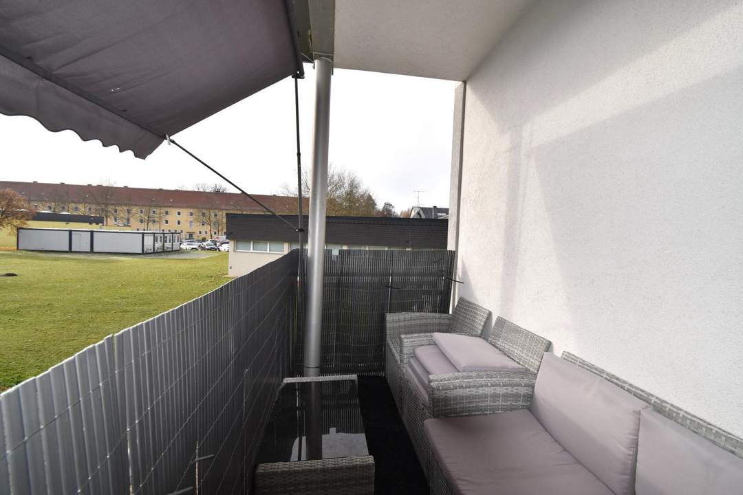 ANLEGERHIT – vermietete 2-Zimmer-Wohnung mit Balkon in zentraler Lage! Nähe BMW, SKF!!