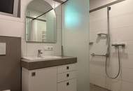 Einfamilienhaus mit Nebengebäude in ruhiger Lage