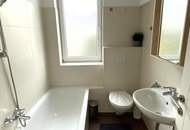 ***VOLLMÖBLIERTE Dachgeschosswohnung mit tollem Garten u. Garage***