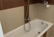 Privat schöne2 Zimmer Wohnung mit Balkon, Parsch