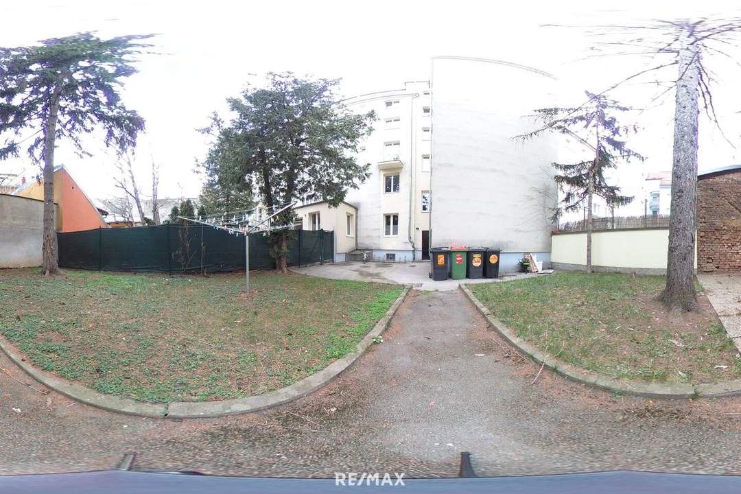 Teilsanierungsbedürftige 3-Zimmer-Wohnung nahe Wilhelmsdorfer Park