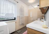 "gepflegtes Wohnhaus mit teilbarem Grundstück!"