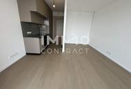 Leben im 39. Stock! Erstbezug Studio Apartment inkl. Doorman, Gym, Sauna, Pool, Bar, Eventlounge