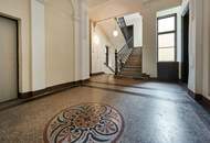 Sanierungsbedürftige Altbau-Wohnung in begehrter Lage