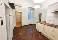 Klassische Altbauwohnung in ruhiger Innenstadtlage