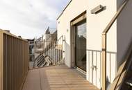 TRAUMHAFTES LICHTDURCHFLUTETES PENTHOUSE MIT HERRLICHER DACHTERRASSE