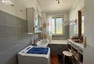 TOLLE LAGE - 4 Zimmer Wohnung im Grünen