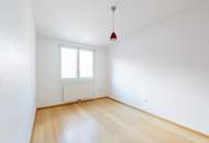 "Start your life near fresh water-Alte Donau"