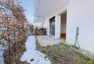 Gepflegte Gartenwohnung mit zwei Zimmern und Außenfläche