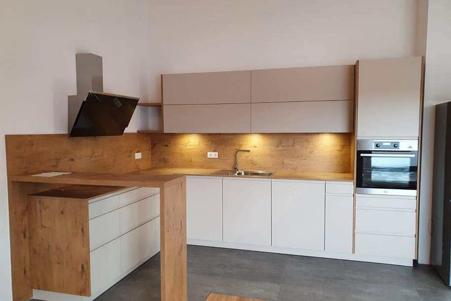 Schöne neuwertige 3-Zimmer Mietwohnung mit großer Dachterrasse !!!, Wohnung-miete, 1.232,31,€, 5230 Braunau am Inn