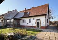 Viel Raum fürs Leben: 7 Zimmer Einfamilienhaus &amp; Nebengebäude