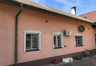 Viel Raum ! Viel Fläche ! Viel Freiheit ! 2 Wohneinheiten, Garagen, Halle, Garten, ...