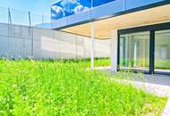 Ruhelage sogar in Schönberg: Prächtige 3-Zimmer-Neubauwohnung mit 90 m² großem Garten und Terrasse
