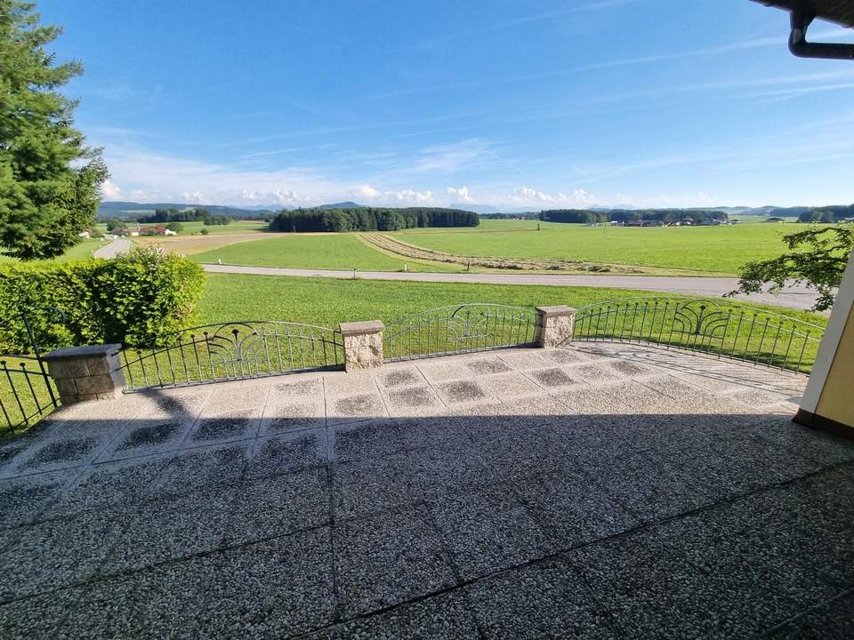 Wohnen mit Weitblick – Bungalow in Aussichtslage OÖ!