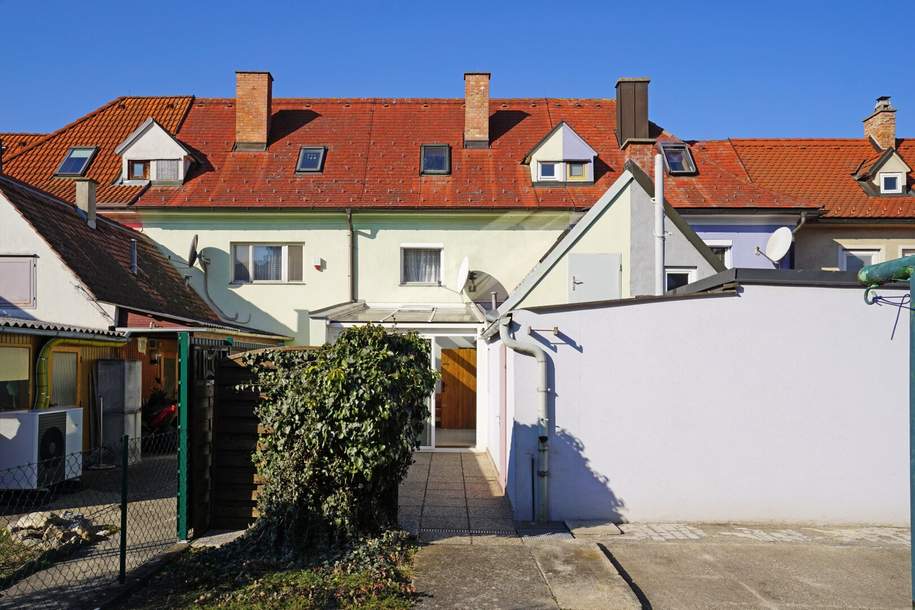 Wohnhaus mit Eigengarten und Stellplatz in Rannersdorf, Haus-kauf, 420.000,€, 2320 Bruck an der Leitha